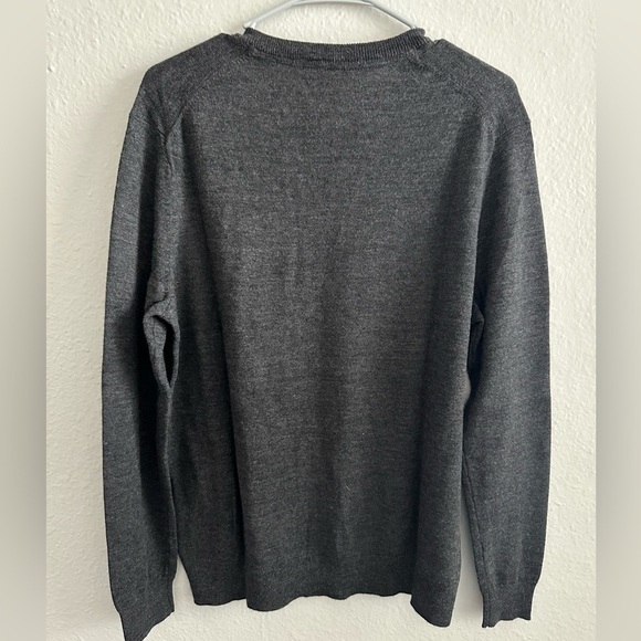 Club Room gray preppy men’s sweater size medium - Picture 4 of 4